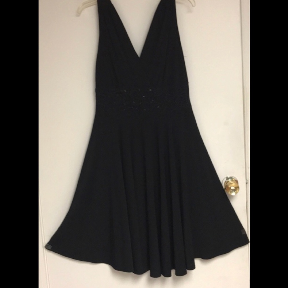 Cute black sleeveless v neck dress w/ sequins